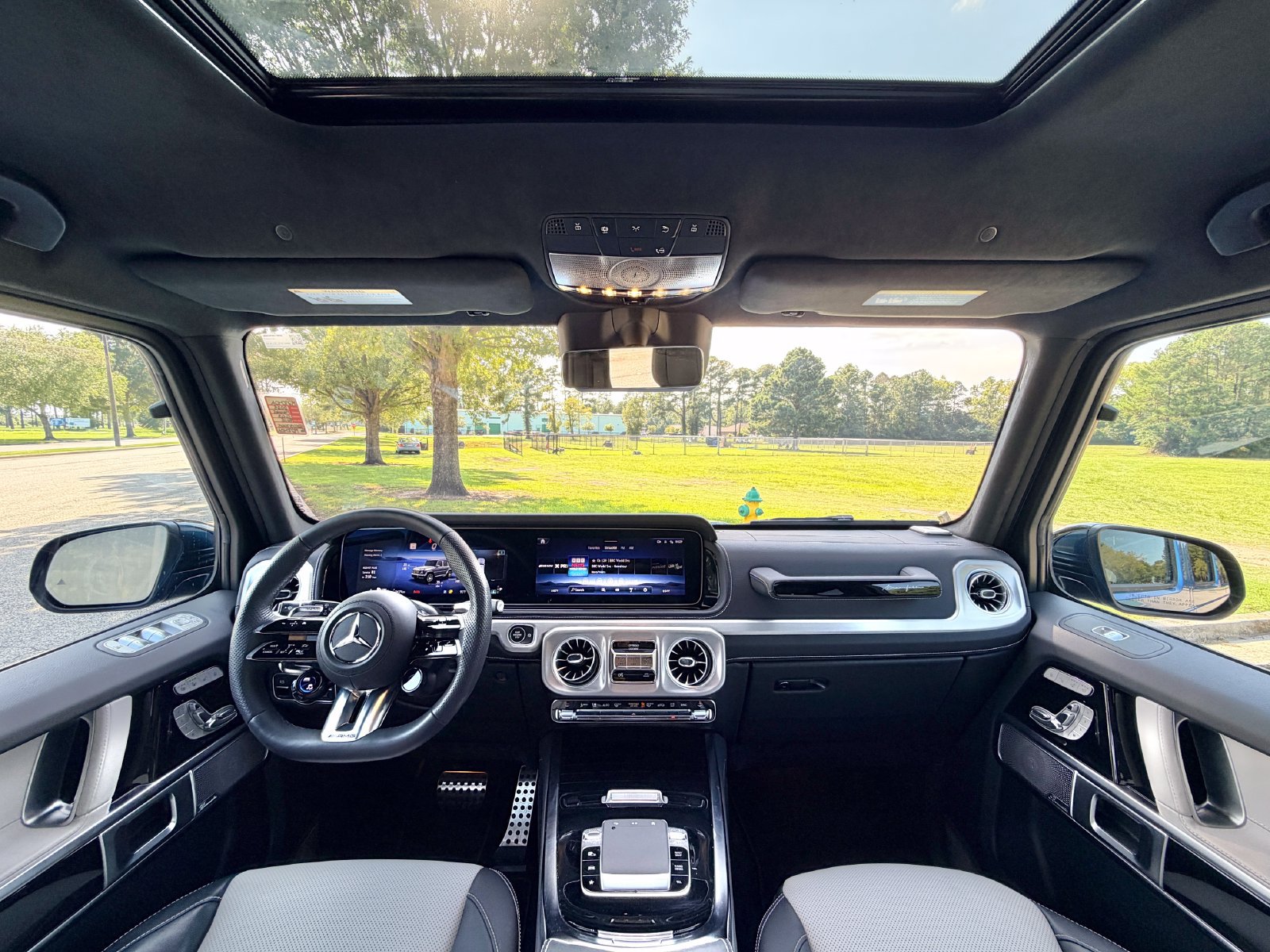 Certified 2025 Mercedes-Benz G 63 AMG 4MATIC image 2