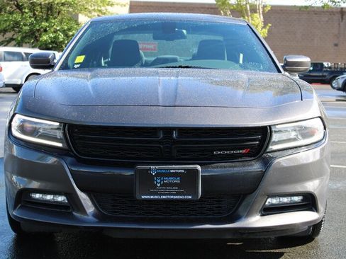 Used 2016 Dodge Charger R/T RWD image 3
