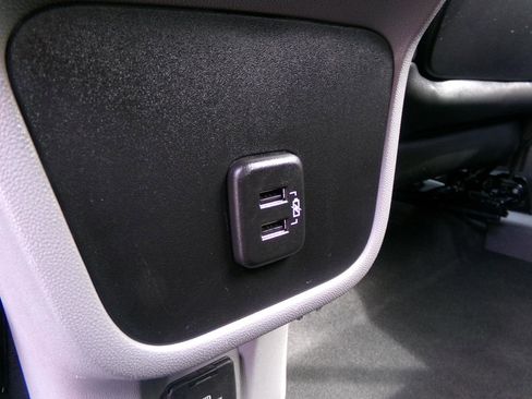 Used 2018 GMC Terrain SLT AWD/4WD image 32