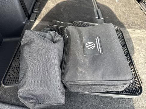 Used 2024 Volkswagen Atlas SEL image 27