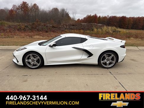 Certified 2023 Chevrolet Corvette Stingray Preferred Cpe w/ Z51 Performance Package image 9