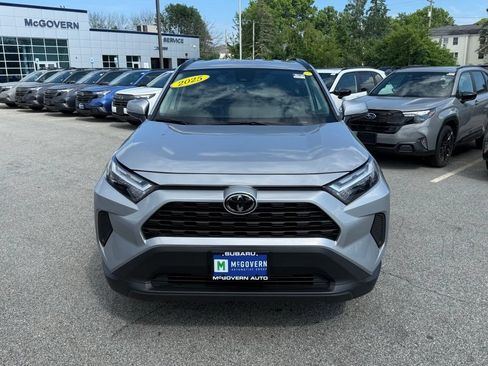 Used 2025 Toyota RAV4 XLE AWD/4WD image 3