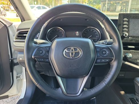 Used 2024 Toyota Camry SE w/ Cold Weather Package AWD/4WD image 20