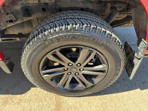 Used 2021 Ford F150 Lariat w/ Equipment Group 502A High AWD/4WD image 13