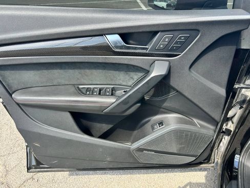 Used 2018 Audi SQ5 Prestige w/ Prestige Package AWD/4WD image 10