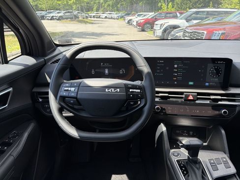 New 2026 Kia Sportage X-Line w/ X-Line Premium Package AWD/4WD image 26