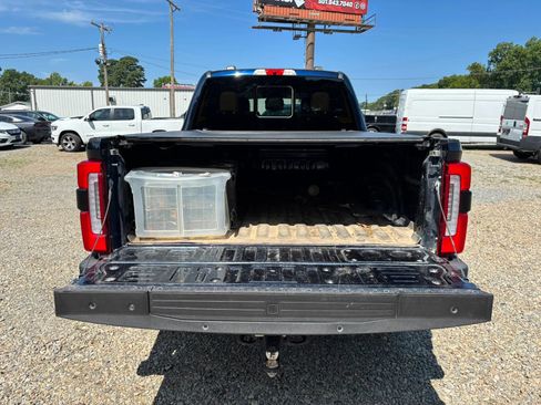 Used 2024 Ford F250 Platinum AWD/4WD image 14