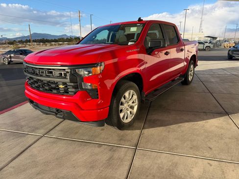 Used 2023 Chevrolet Silverado 1500 Custom image 7