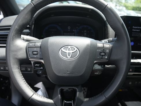 Certified 2025 Toyota Camry XSE FWD image 13
