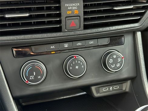 Used 2024 Volkswagen Jetta S image 25