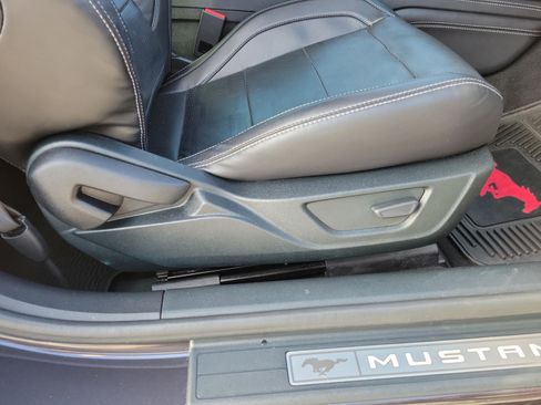 Certified 2022 Ford Mustang GT Premium w/ Equipment Group 401A image 27