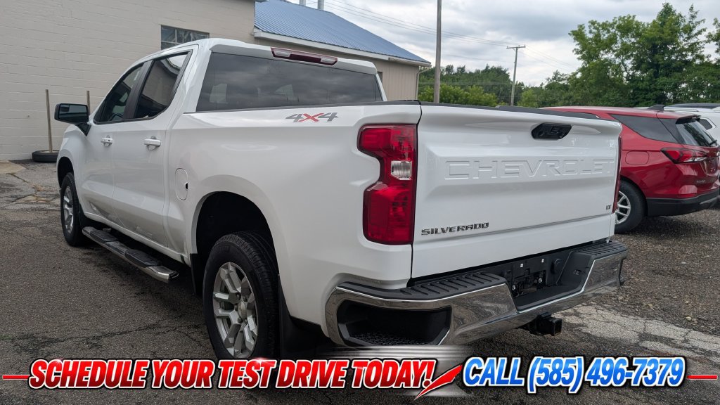 Used 2024 Chevrolet Silverado 1500 LT AWD/4WD image 4