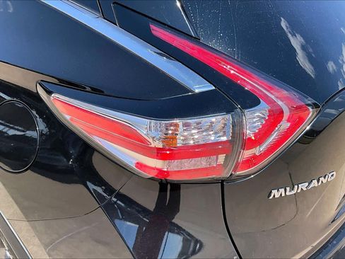 Used 2018 Nissan Murano SV FWD image 27