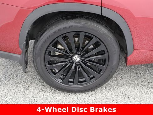 Certified 2024 Toyota Highlander XSE image 6