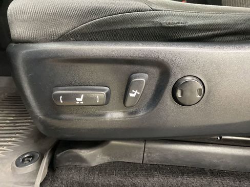 Used 2019 Toyota 4Runner SR5 image 14