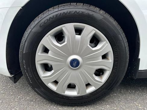 Used 2022 Ford Transit Connect XLT FWD image 13