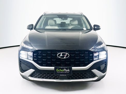 Used 2023 Hyundai Santa Fe SEL FWD image 2