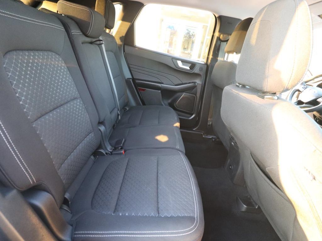 Used 2023 Ford Escape Active w/ Tech Pack #2 FWD image 22