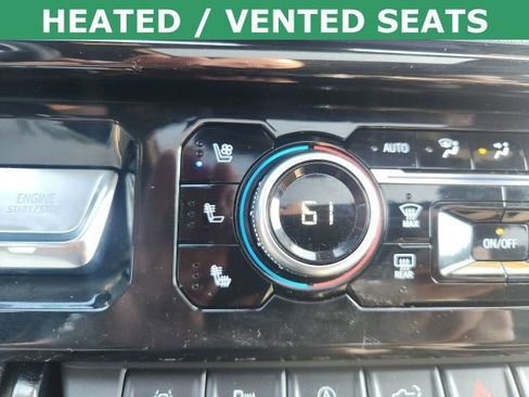 Used 2025 GMC Sierra 1500 AT4 w/ AT4 Premium Package image 6