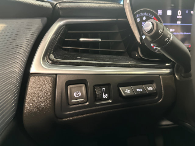Certified 2025 Cadillac XT5 Premium Luxury w/ Technology Package AWD/4WD image 20
