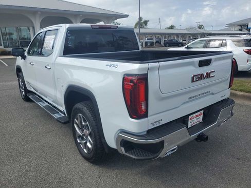 New 2026 GMC Sierra 1500 SLT w/ SLT Premium Package AWD/4WD image 3