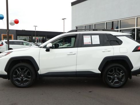 Used 2022 Toyota RAV4 Adventure image 9