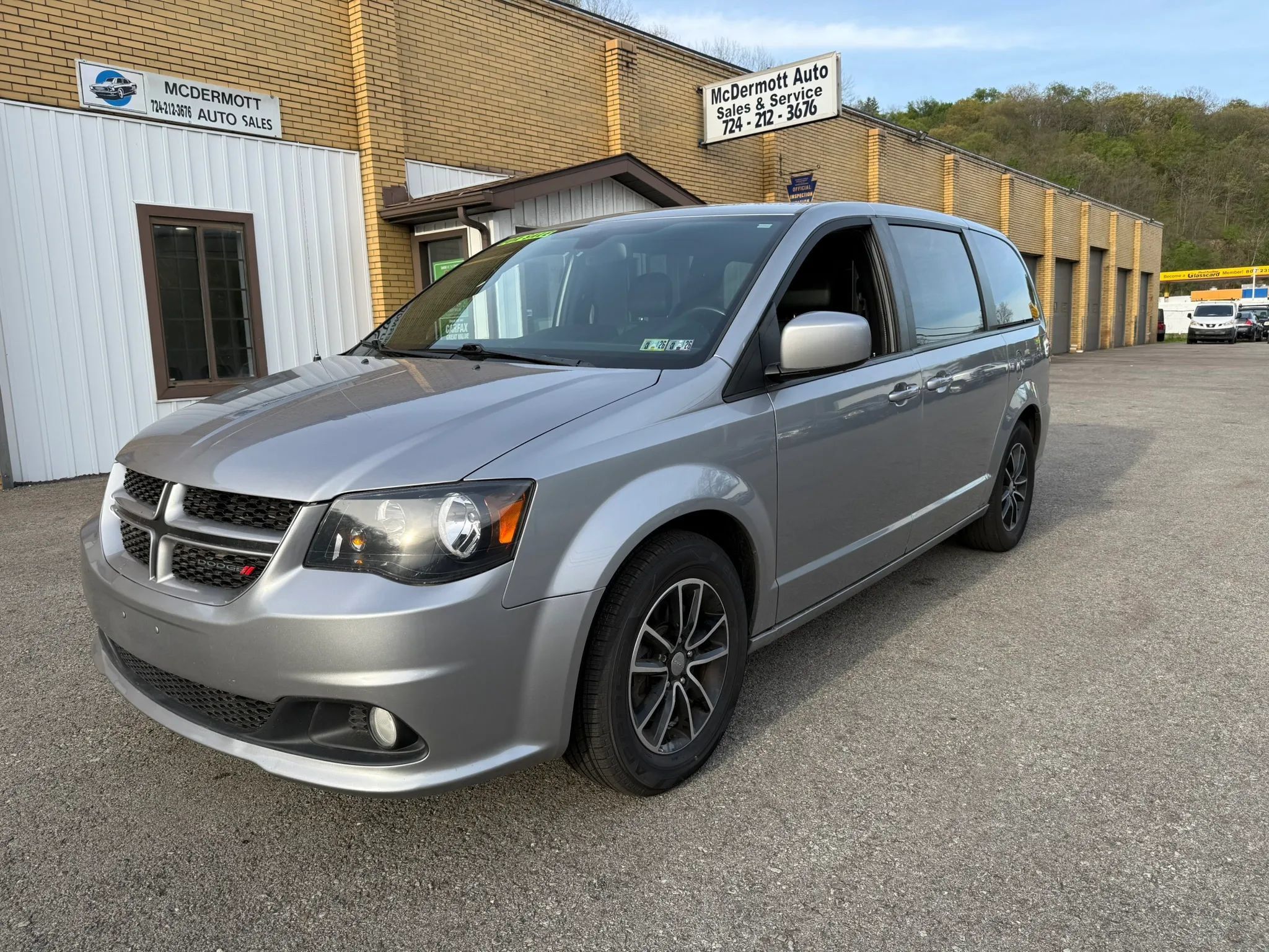 Used 2019 Dodge Grand Caravan GT w/ Safety Sphere Group FWD image 1