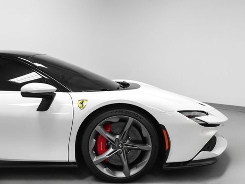 Certified 2021 Ferrari SF90 Stradale AWD/4WD image 11