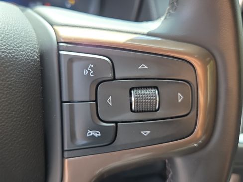 Certified 2023 Chevrolet Suburban High Country AWD/4WD image 30