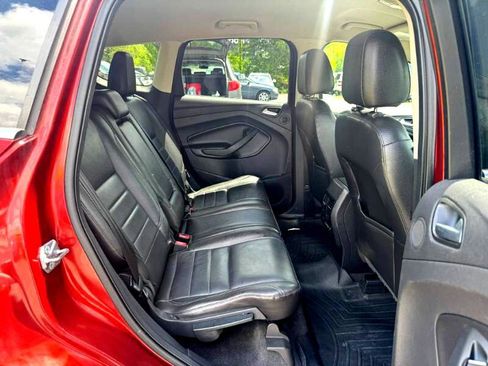 Used 2014 Ford Escape SE w/ Equipment Group 201A image 16