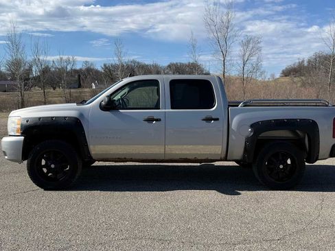 Used 2008 Chevrolet Silverado 1500 LT w/ Power Pack Plus image 6