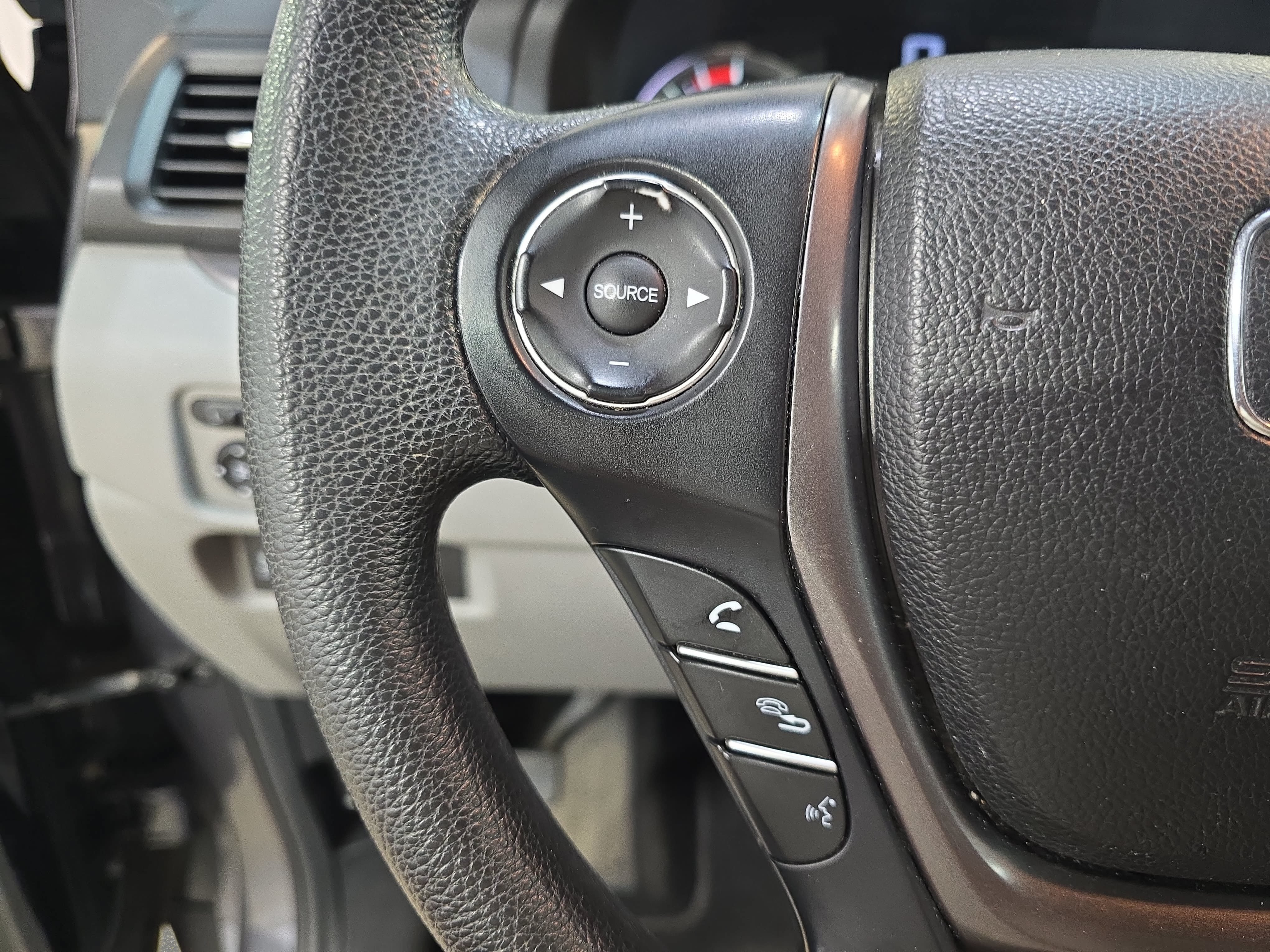 Used 2019 Honda Ridgeline RT image 14