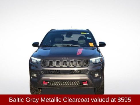 Used 2024 Jeep Compass Trailhawk w/ Trailhawk Elite Group image 14