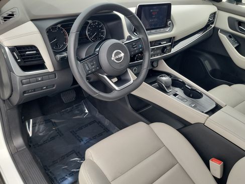 Used 2022 Nissan Rogue SL FWD image 9