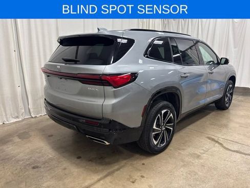 Used 2026 Buick Enclave Sport Touring AWD/4WD image 4