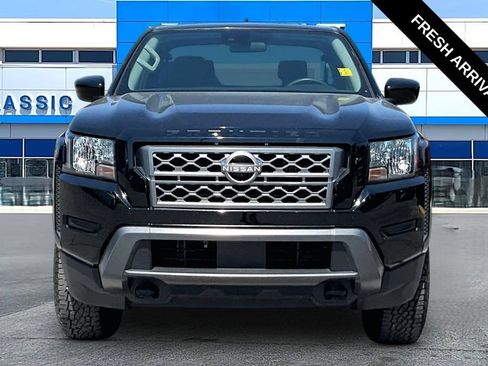 Used 2022 Nissan Frontier SV AWD/4WD image 18
