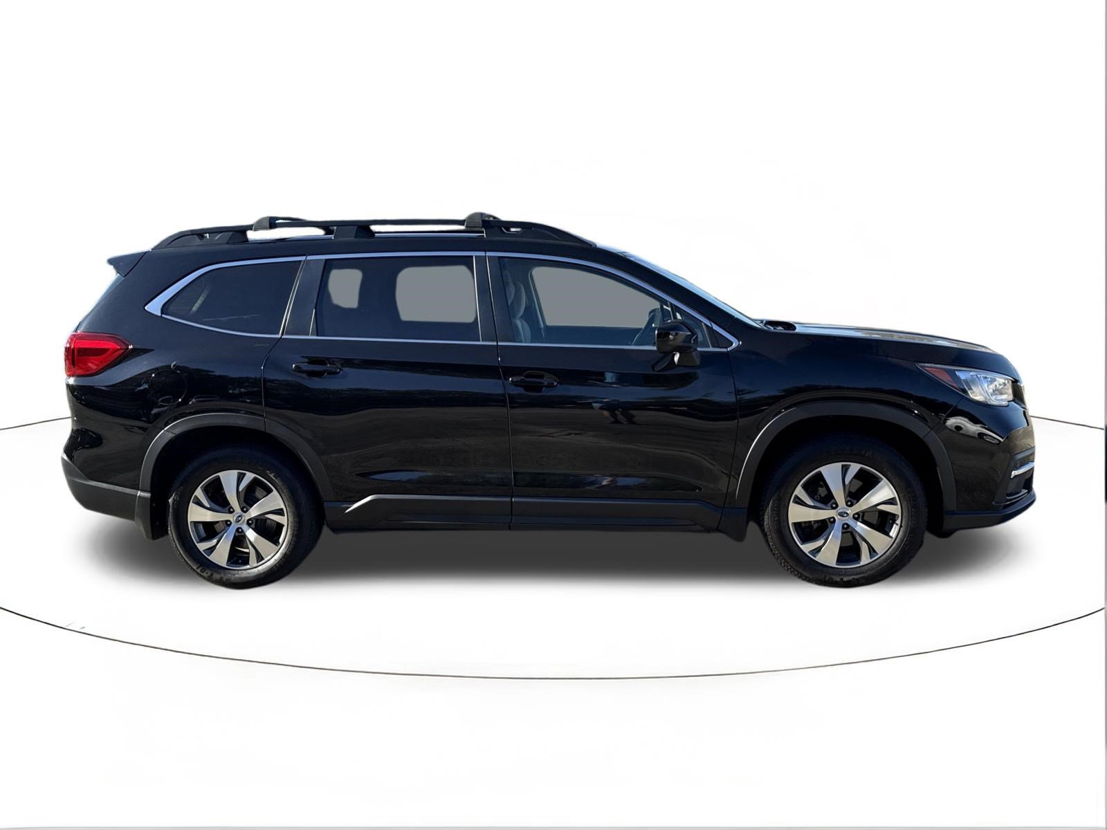 Used 2022 Subaru Ascent Premium w/ Convenience Package AWD/4WD image 2