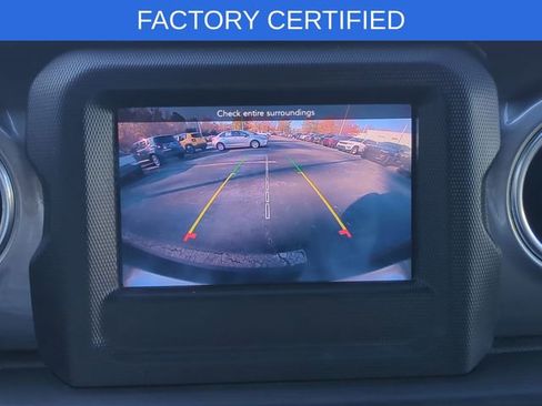 Certified 2021 Jeep Wrangler Unlimited Sahara image 17