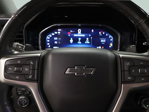 Used 2024 Chevrolet Silverado 1500 RST w/ Z71 Off-Road Package AWD/4WD image 12