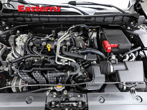 Used 2021 Nissan Altima 2.5 SV w/ SV Premium Package image 7