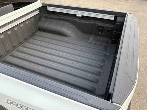 New 2026 Nissan Frontier Pro-X RWD image 23