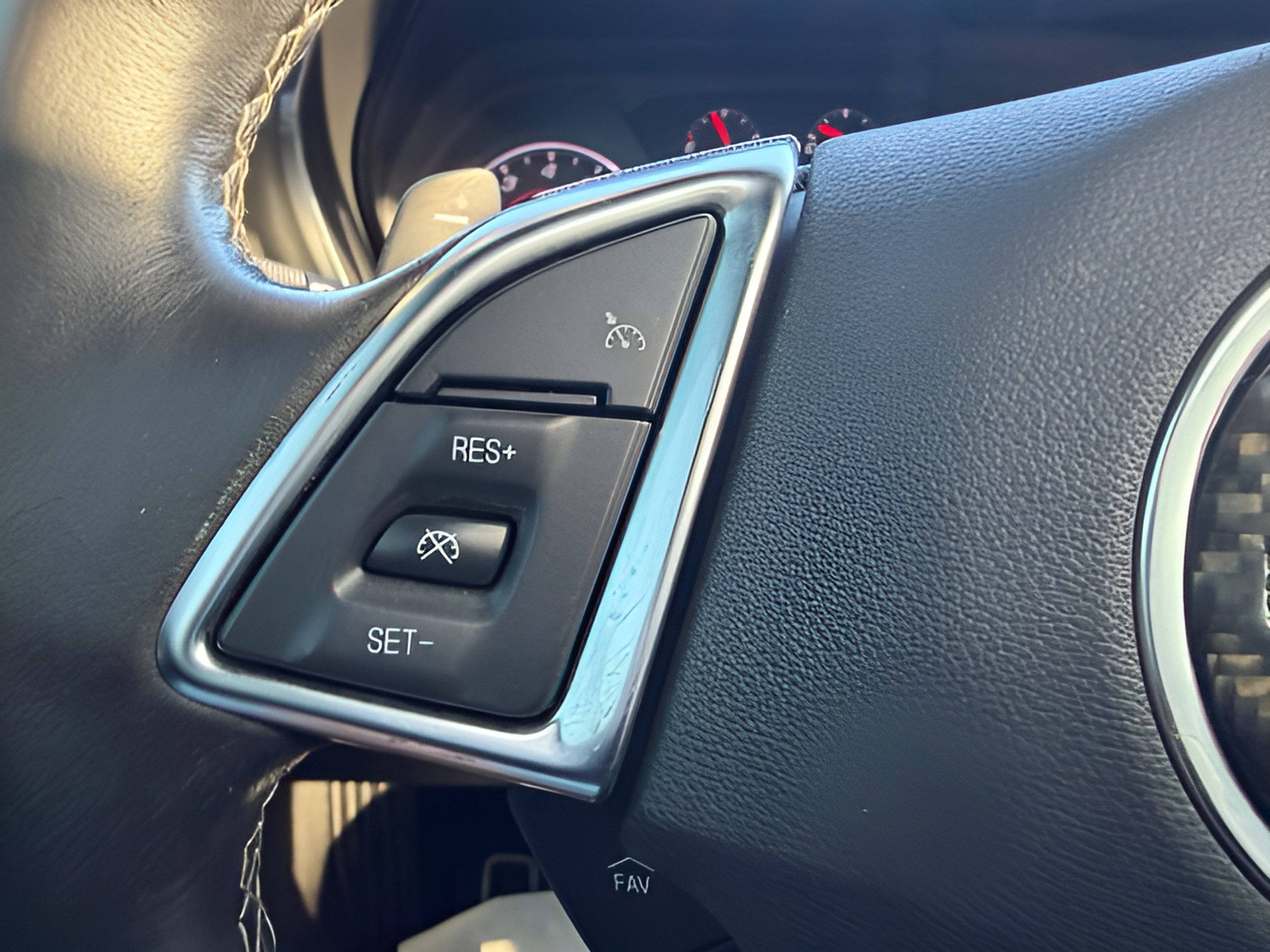 Used 2018 Chevrolet Camaro LT w/ RS Package RWD image 11