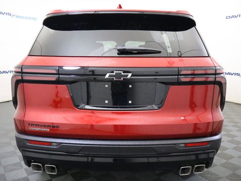 New 2026 Chevrolet Traverse LT w/ Midnight/Sport Edition image 7