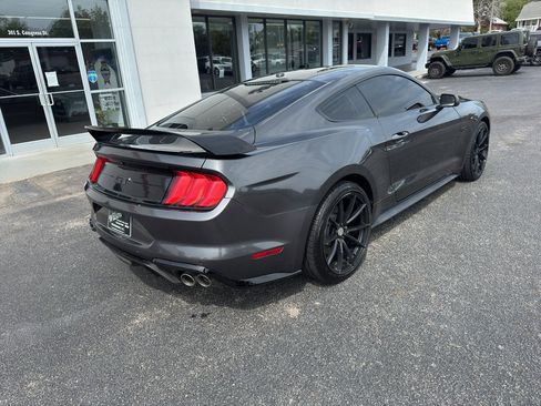 Used 2019 Ford Mustang GT RWD image 9