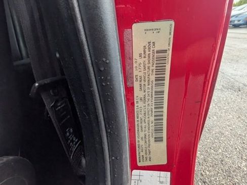 Used 2008 Volkswagen Beetle SE image 22