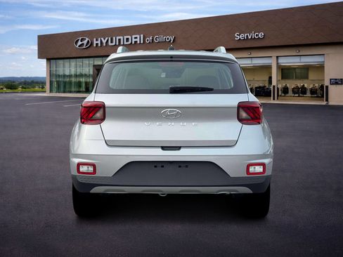 New 2026 Hyundai Venue SEL FWD image 6