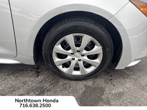 Used 2024 Toyota Corolla LE image 14