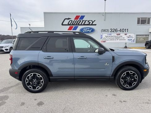 Used 2025 Ford Bronco Sport Outer Banks w/ Outer Banks Tech Package+ image 6