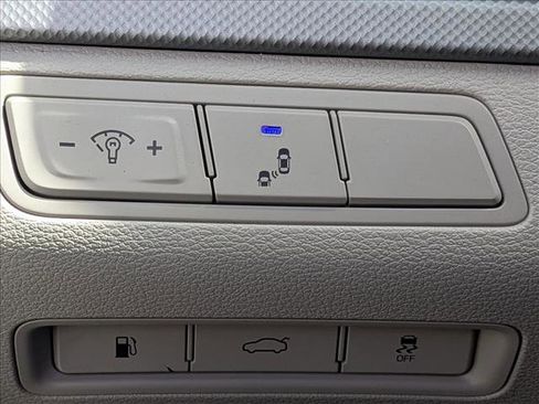 Used 2019 Hyundai Sonata SE image 12