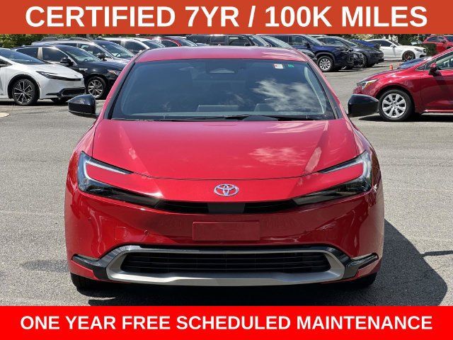 Used 2024 Toyota Prius XLE FWD image 6